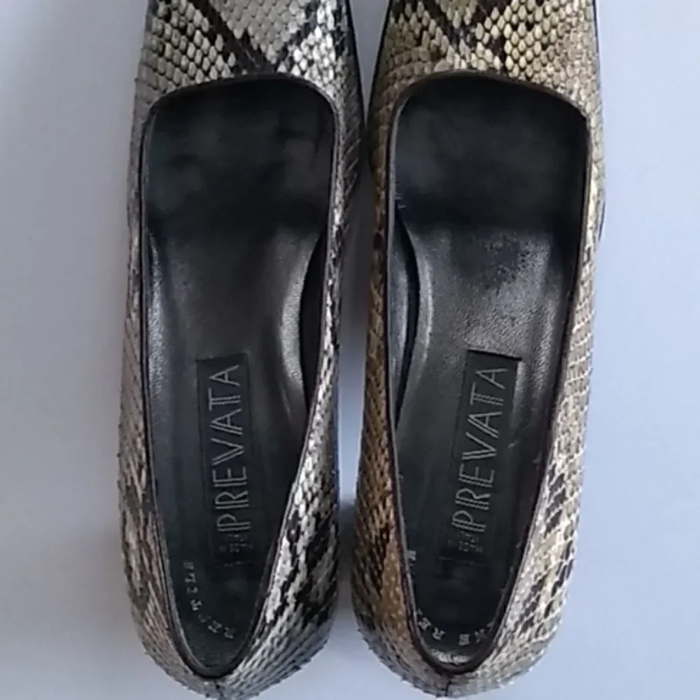 Prevata Snakeskin Heels Brown Cream Genuine Snakeskin, Size 9.5 US‎